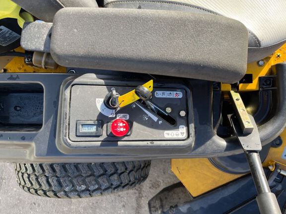 2015 Hustler Excel RAPTOR SD Mower/Zero Turn