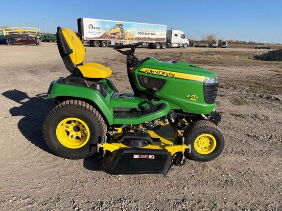 2020 John Deere X750 Garden Tractor