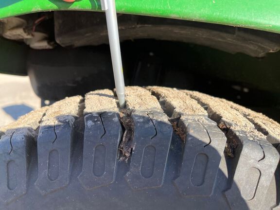 2020 John Deere X750 Garden Tractor
