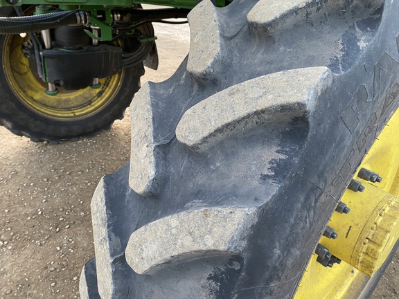 2022 John Deere 410R Sprayer/High Clearance