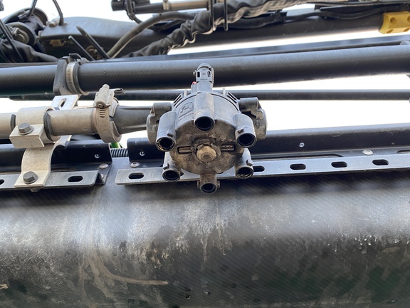 2022 John Deere 410R Sprayer/High Clearance