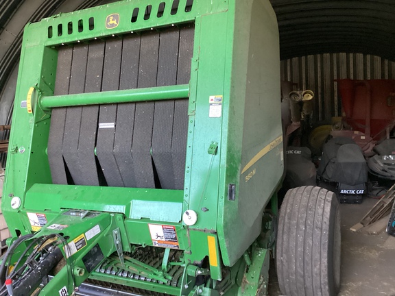 2021 John Deere 560M Baler/Round