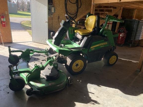 2019 John Deere 1550 Mower/Front Deck