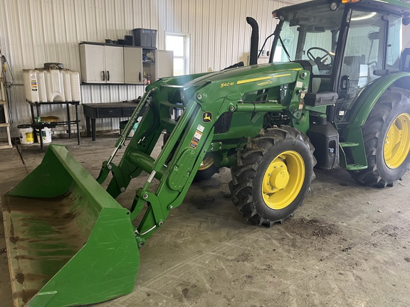 2022 John Deere 5090E Tractor