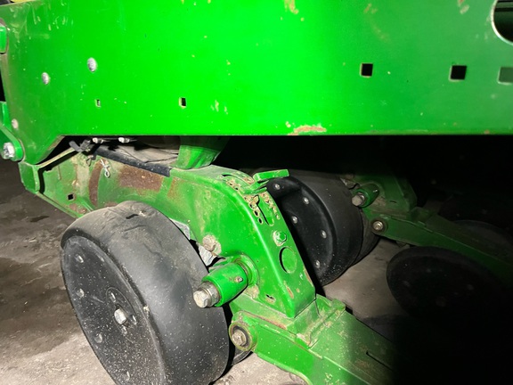 2003 John Deere DB66 Planter