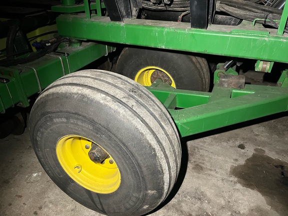 2003 John Deere DB66 Planter