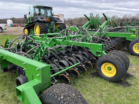 2022 John Deere N550 Air Seeder