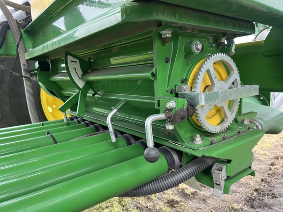 2022 John Deere N550 Air Seeder