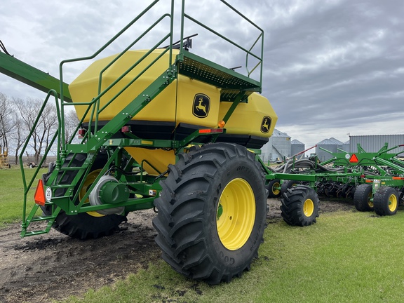 2022 John Deere N550 Air Seeder