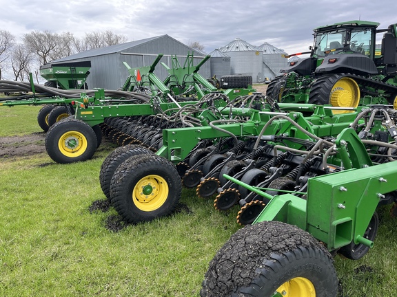 2022 John Deere N550 Air Seeder