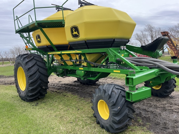 2022 John Deere N550 Air Seeder