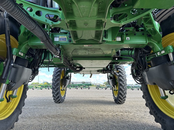 2020 John Deere R4044 Sprayer/High Clearance