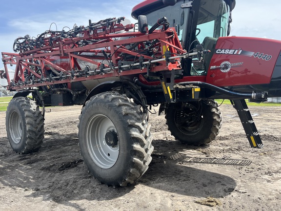 2018 Case IH Patriot 4440 Sprayer/High Clearance