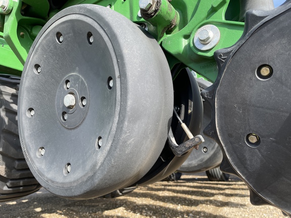 2021 John Deere DB44 Planter