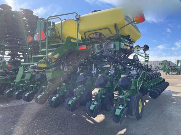 2021 John Deere DB44 Planter