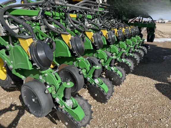 2021 John Deere DB44 Planter