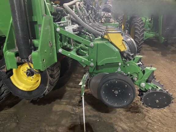 2021 John Deere DB44 Planter
