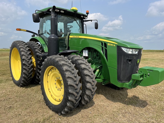 2014 John Deere 8235R Tractor