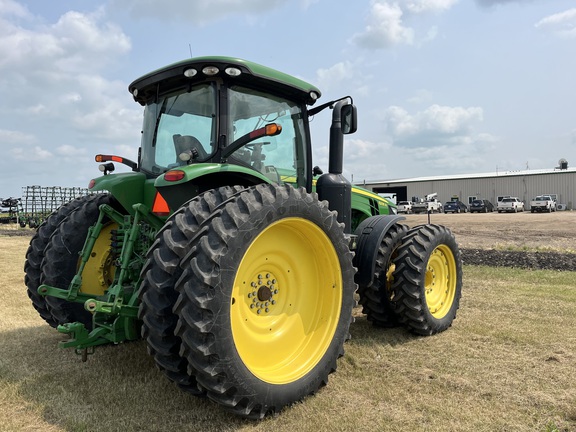 2014 John Deere 8235R Tractor