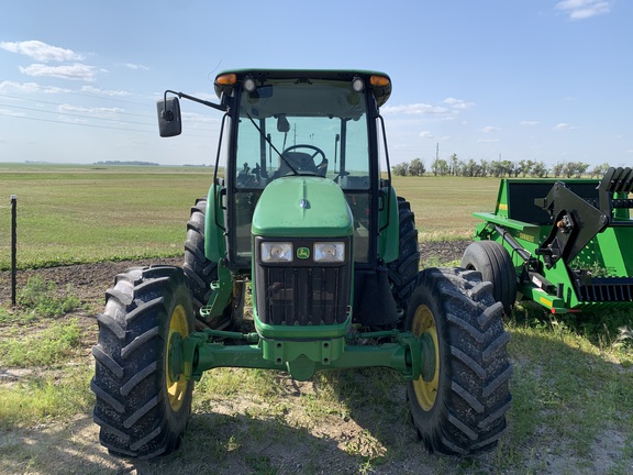 2011 John Deere 5085M Tractor