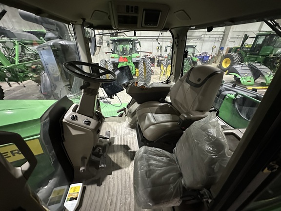 2024 John Deere 9R 590 Tractor 4WD
