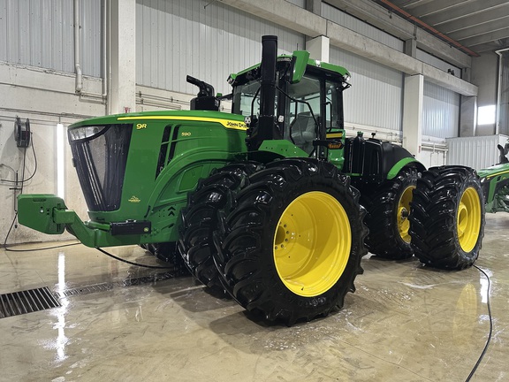 2024 John Deere 9R 590 Tractor 4WD