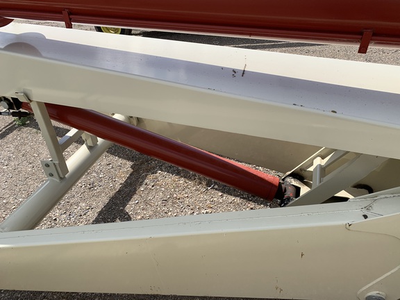 Buhler Farm King 1385 Grain Auger