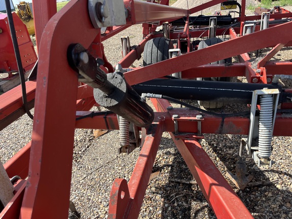 2008 Wil-Rich QX2 Field Cultivator