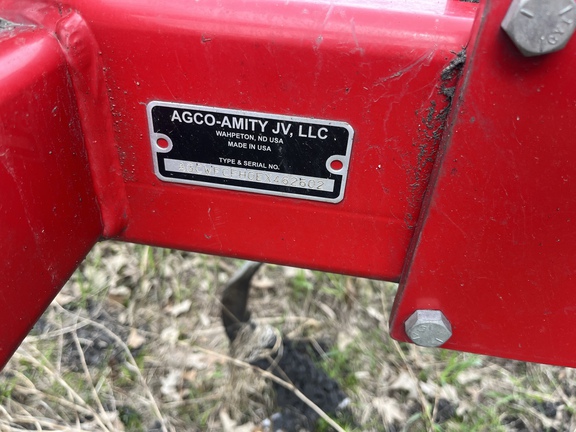 2014 Wil-Rich QX2 Field Cultivator