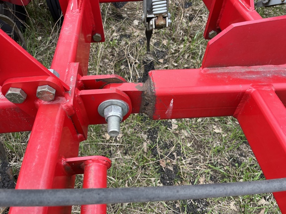 2014 Wil-Rich QX2 Field Cultivator