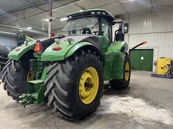 2018 John Deere 9520R Tractor 4WD