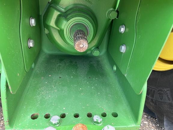 2018 John Deere 9520R Tractor 4WD