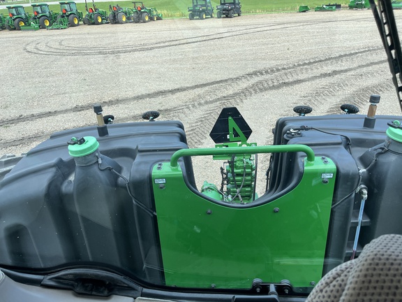 2018 John Deere 9520R Tractor 4WD