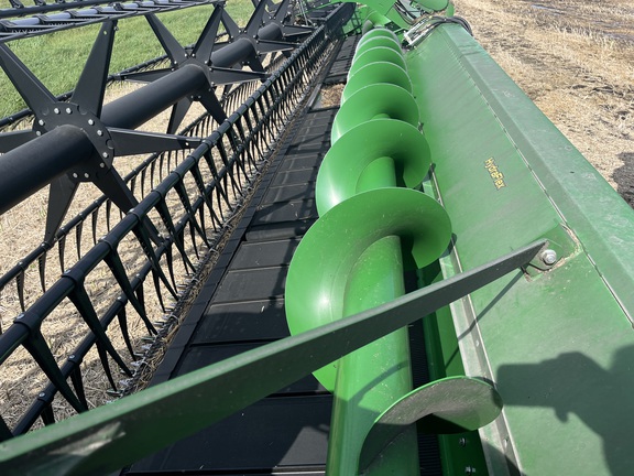 2019 John Deere 740FD Header Combine