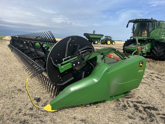 2019 John Deere 740FD Header Combine