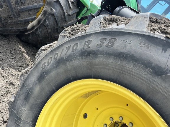 2012 John Deere 9560R Tractor 4WD