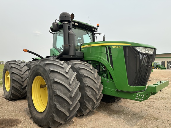 2012 John Deere 9560R Tractor 4WD