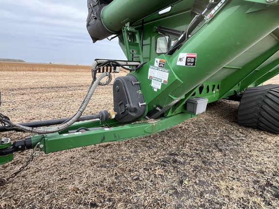 2019 Brent 1596 Grain Cart