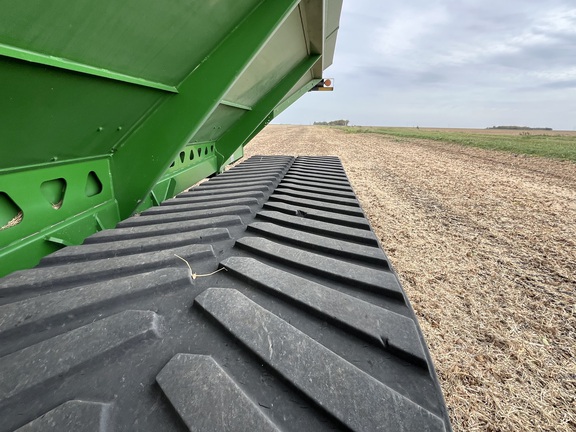 2019 Brent 1596 Grain Cart