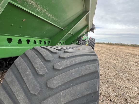 2019 Brent 1596 Grain Cart