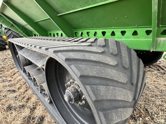 2019 Brent 1596 Grain Cart