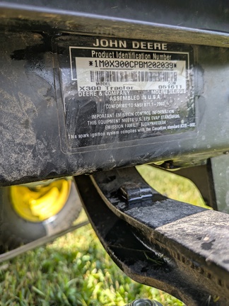 2011 John Deere X300 Garden Tractor