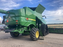 2018 John Deere S790 Combine