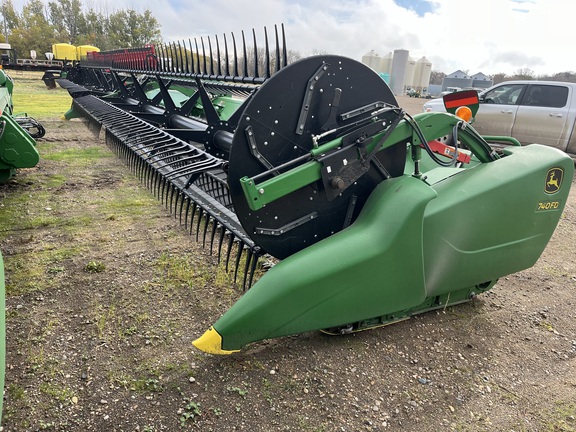 2019 John Deere 740FD Header Combine