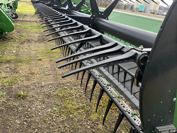 2019 John Deere 740FD Header Combine