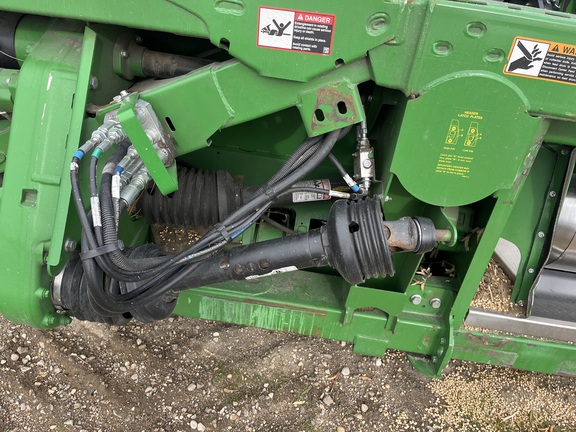 2019 John Deere 740FD Header Combine