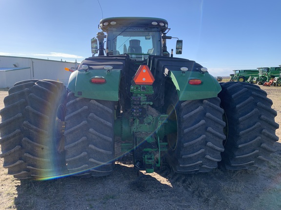 2018 John Deere 9520R Tractor 4WD