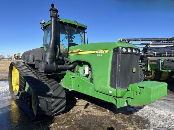 2004 John Deere 9620T Tractor Rubber Track
