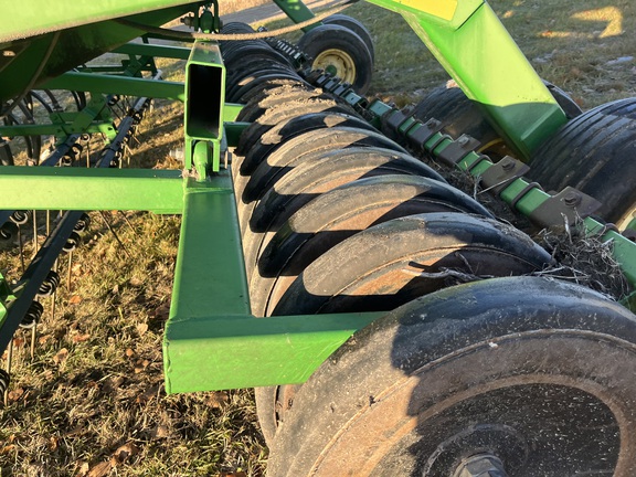 2002 John Deere 1820 Air Seeder