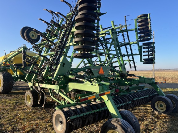 2002 John Deere 1820 Air Seeder